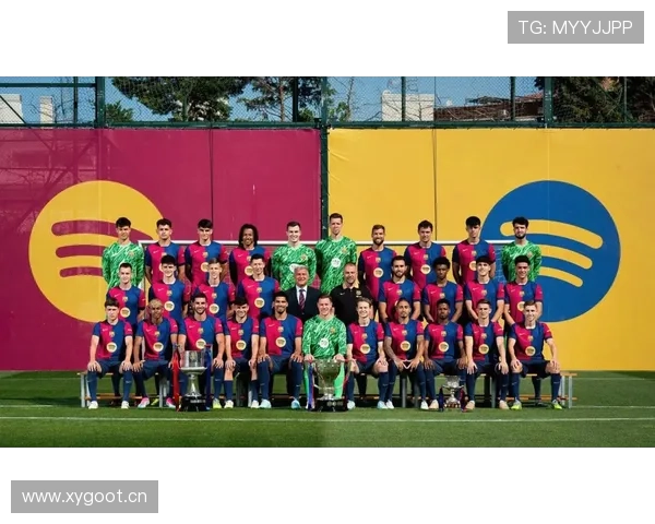 巴萨欧冠经验不足问题显现,对淘汰赛阶段竞争形势产生影响 巴萨欧冠经验不足问题显现,对淘汰赛阶段竞争形势产生影响