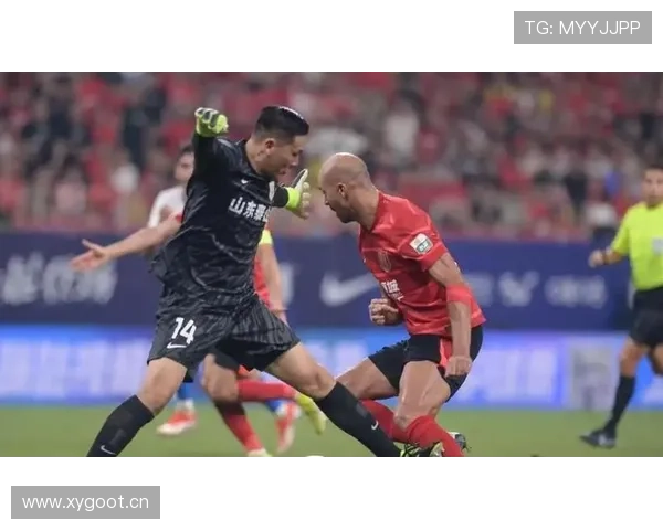 为什么这个任意球判罚引发巨大争议？