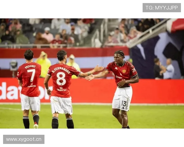 曼联的防守漏洞，源于整体结构而非个人失误